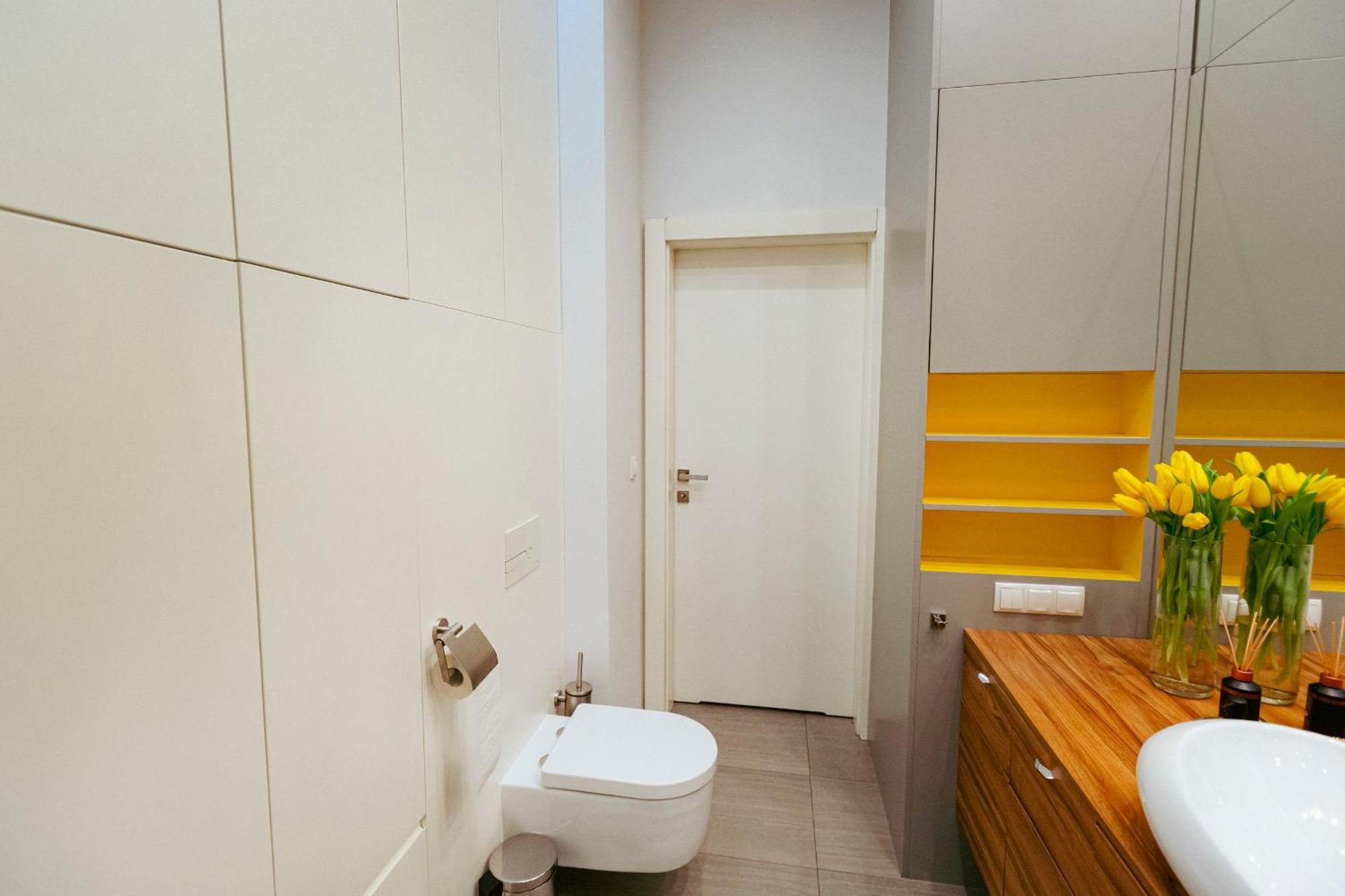 Hoza 55 - Piekny Cichy Ogrodek - Bezplatny Podziemny Parking - Free Parking - Better Apartment Warsaw